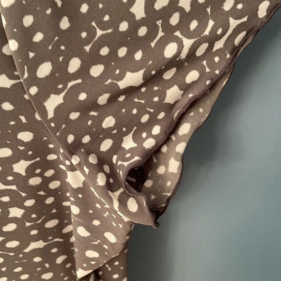 Reitmans summer top. - Picture 4 of 5